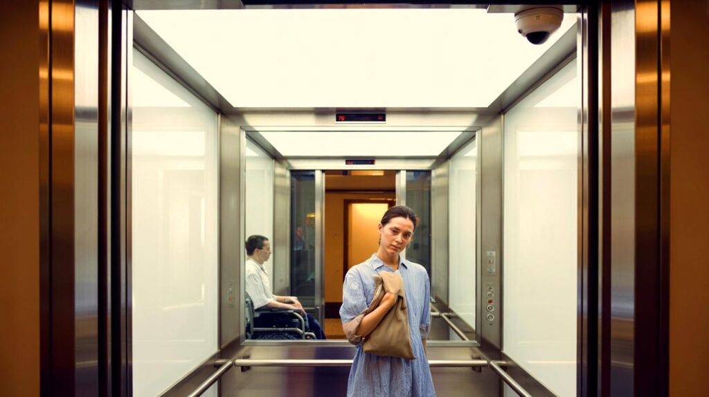 Siempre me miro ah&iacute;, pero nunca supe por qu&eacute;" : por qu&eacute; hay espejos en ascensores y c&oacute;mo te afectan