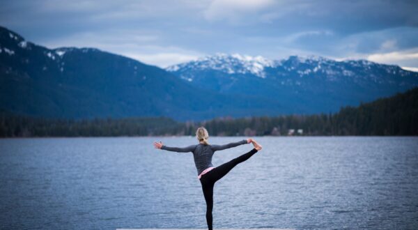 Esta increíble cuenta de Instagram de yoga sacará lo mejor de ti misma