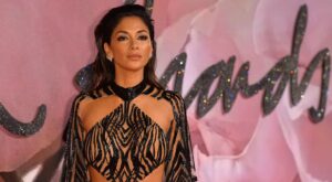 El mono transparente de Nicole Scherzinger, peor look de la semana
