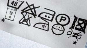 Aprende a leer las etiquetas de tu ropa