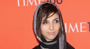 Roya Mahboob, la primera CEO de Afganistán, perseguida por ayudar a las mujeres de su país