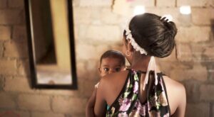 #Childmothers, las historias de niñas que se convirtieron en madres demasiado jóvenes