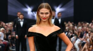 ¿Qué lleva una mujer alfa en el bolso?