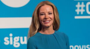 ¿Tanto ha cambiado Paula Vázquez? La presentadora, en el punto de mira