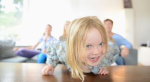 16 cosas que hacen nuestros hijos que nos ponen de los nervios