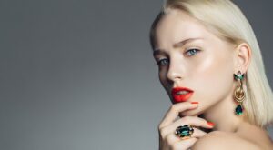 Bisutería: ¡ficha ideas para tus looks de invitada!