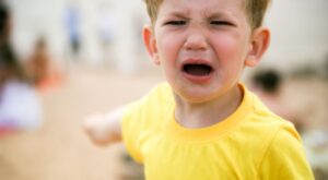 Niños violentos: ¿qué hacer si tu hijo es agresivo?