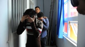 Ser gay en Indonesia se paga con latigazos