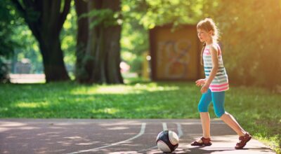 ¡Prohibido jugar al fútbol por ser niña! (Y no es ninguna broma)