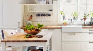 7 errores de decoración que hacen que tu cocina parezca más pequeña
