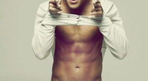 Los torsos de los famosos que más hacen suspirar