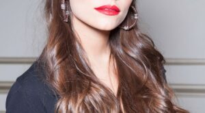 Consigue el look de Eva de Dominici en los Premios Platino