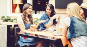 ¿Sabes qué elegir en un restaurante cuando estás a dieta?