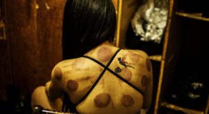 20 escalofriantes imágenes de un club nocturno en China