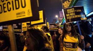Chile despenaliza el aborto en tres supuestos