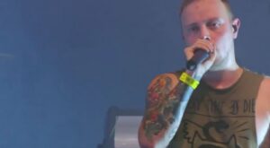 ¿Por qué necesitamos más hombres que paren conciertos cuando ven acoso a una mujer?