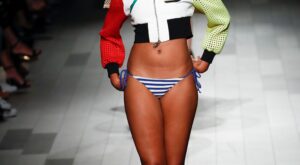 ¡Disfruta del desfile de Desigual en NYFW en directo!