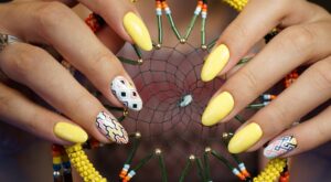 50 diseños de nail art gráficos que sacarán tu lado más arty