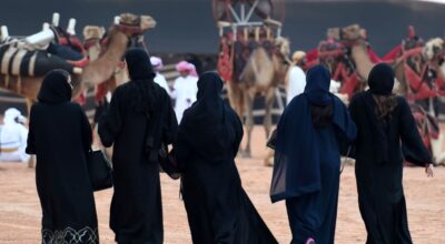 Las mujeres ya pueden conducir en Arabia Saudí