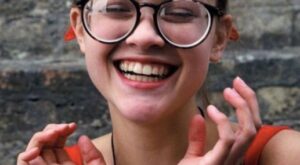 #PuberMe, el reto solidario que muestra cómo eran los famosos en su adolescencia