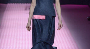 Mary Katrantzou: London Fashion Week otoño-invierno 2015/16