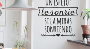 Cómo pegar adhesivos decorativos