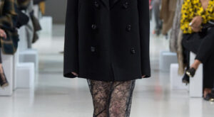 Nina Ricci: Paris Fashion Week Otoño-Invierno 2015/16