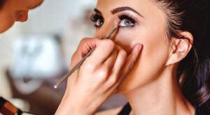 ¿Cómo maquillarse los ojos?