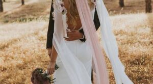 Velos de colores: el toque más original para tu look de novia