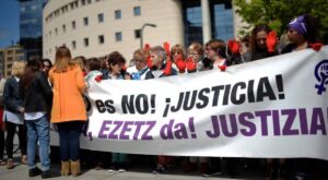 ‘La Manada’, condenada por abuso sexual, pero no por agresión