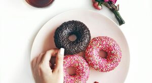 La receta de donuts caseros con la que triunfarás este verano