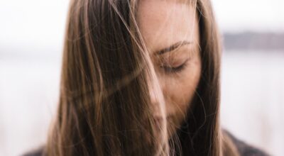 Cómo superar una pérdida: fases del duelo y consejos que pueden ayudarte