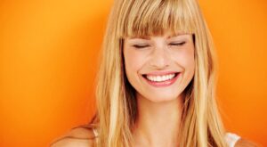 ¿Qué es la blancorexia? La obsesión por unos dientes más blancos