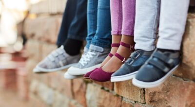 ¿Cómo elegir el mejor calzado para los niños? ¡Apunta estos consejos!