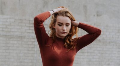 ¿A tu pelo le falta volumen? Quizá estás cometiendo estos errores