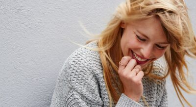 Las mejores tonalidades para dar un aspecto juvenil a tu cabello