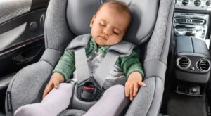6 características que debe cumplir la sillita de coche de tu bebé