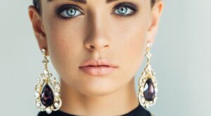 Maquillaje de noche: 4 simples trucos para un resultado impecable