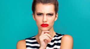 Deshazte de las arrugas: 5 tips para una frente lisa