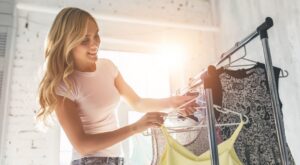 Descubre todas las ventajas de las planchas de vapor verticales