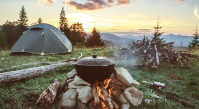 Los accesorios imprescindibles para irse de camping o acampada