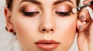 8 trucos de maquillaje profesional para cada tipo de ojo