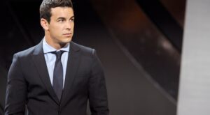Mario Casas: «Prefiero el amor en el que, más allá de la pasión, lucho por construir algo»