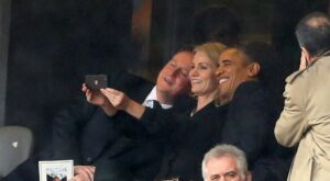 En 2013 los famosos nos enseñaron un nuevo término: selfie. ¡Descubre los mejores!