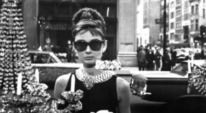 Madrid acoge una exposición con las gafas más emblemáticas del cine