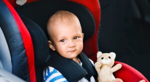 ¿Qué silla de coche para bebé elegir?