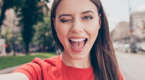 Cómo blanquear tus dientes en casa y de forma económica