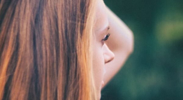 Feminización facial: descubre la última revolución en cirugía estética