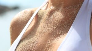 Cómo presumir de un escote radiante en verano