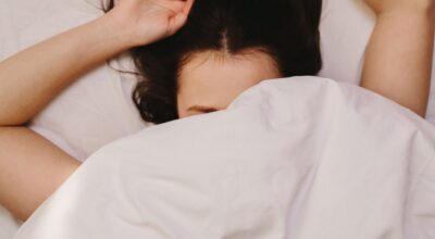 Descubre lo que significa soñar con piojos y liendres